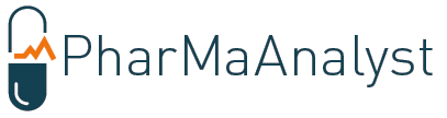Logo des PharMaAnalyst Bild einer senkrecht stehenden gezeichneten Medikamentenkapsel, rechts daneben der Schriftzug PharMaAnalyst